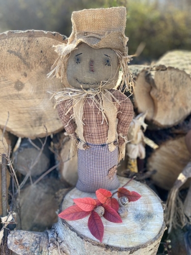 LUTHER SCARECROW